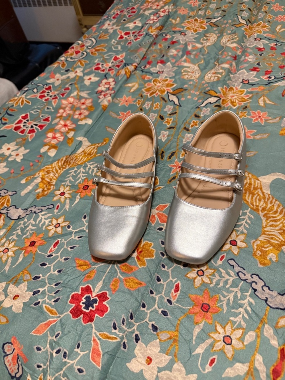 Women’s Metallic Silver Mary Jane Flats